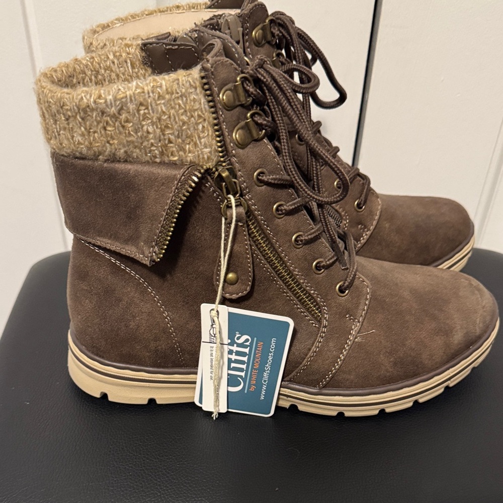 Cliffs by WHITE MOUNTAIN Chocolate Lace-Up Booties - Picture 3 of 5
